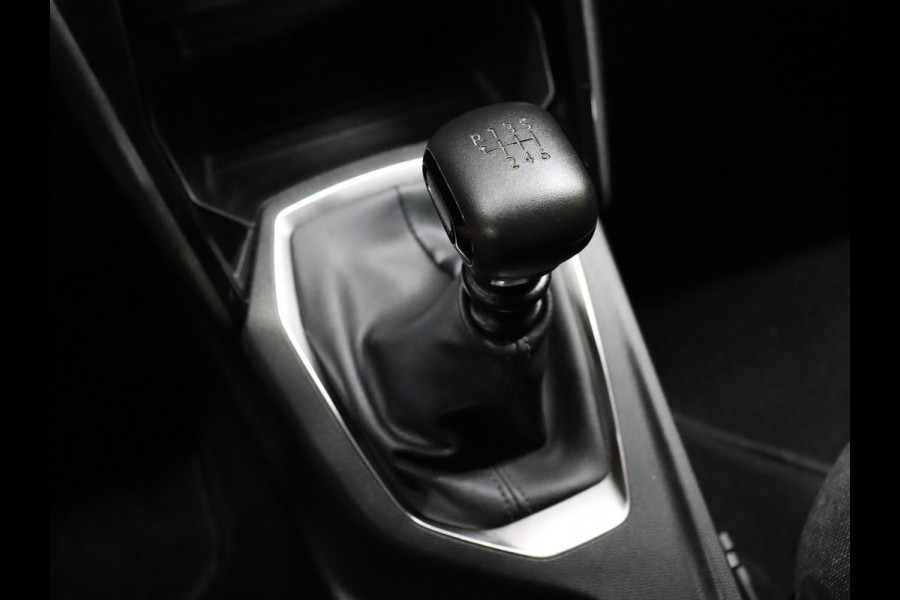 Peugeot 208 1.2 PureTech Blue Lease [NAVIGATIE, APPLE CARPLAY, ANDROID, CRUISE CONTROL, PARKEERSENSOR, NIEUWSTAAT]