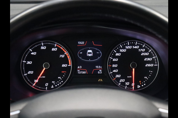 Seat Leon 1.0 TSI Style Ultimate Edition [TREKHAAK, APPLE CARPLAY, ANDROID, CAMERA, CRUISE, CLIMATE, NAVIGATIE, NIEUWSTAAT]