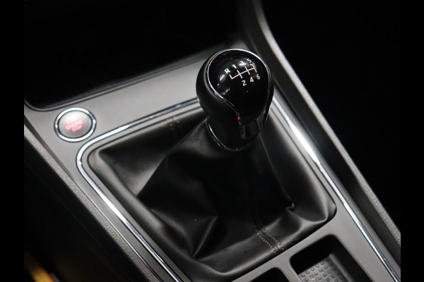 Seat Leon 1.0 TSI Style Ultimate Edition [TREKHAAK, APPLE CARPLAY, ANDROID, CAMERA, CRUISE, CLIMATE, NAVIGATIE, NIEUWSTAAT]