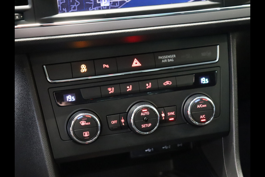 Seat Leon 1.0 TSI Style Ultimate Edition [TREKHAAK, APPLE CARPLAY, ANDROID, CAMERA, CRUISE, CLIMATE, NAVIGATIE, NIEUWSTAAT]