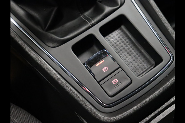 Seat Leon 1.0 TSI Style Ultimate Edition [TREKHAAK, APPLE CARPLAY, ANDROID, CAMERA, CRUISE, CLIMATE, NAVIGATIE, NIEUWSTAAT]