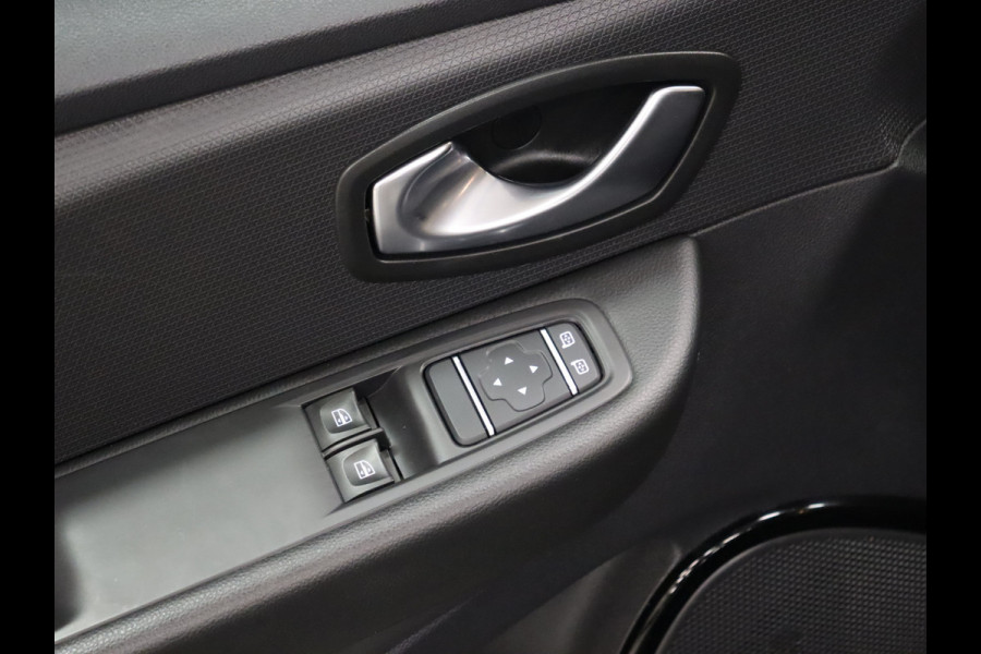 Renault Clio Estate 0.9 TCe Zen [BASS REFLEX AUDIO, CRUISE CONTROL, AIRCO, NAVIGATIE, BLUETOOTH, NIEUWSTAAT]