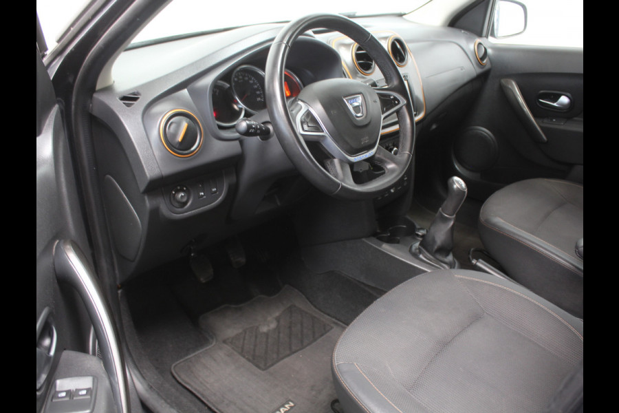 Dacia Logan MCV 0.9 TCe Stepway NAVI | CAMERA | PDC | CRUISE | DAB+ | LED | TREKHAAK | AIRCO