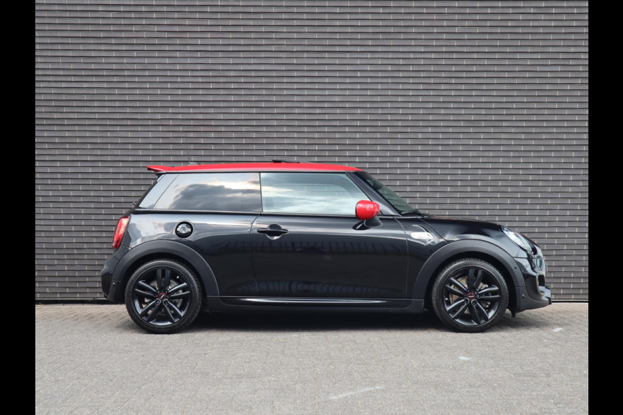 MINI Cooper S 2.0 | JCW Pack| Panodak | Harman/Kardon | Apple CarPlay