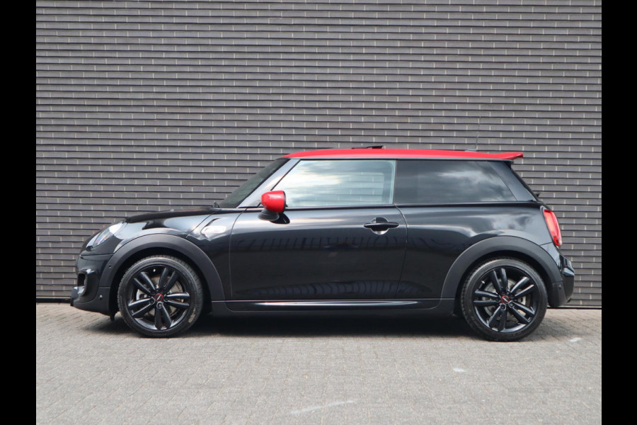 MINI Cooper S 2.0 | JCW Pack| Panodak | Harman/Kardon | Apple CarPlay