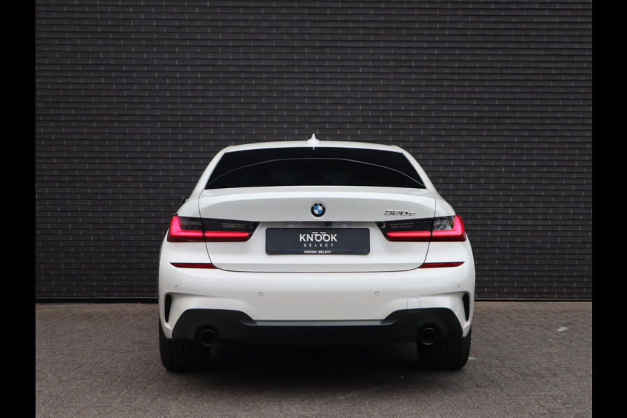 BMW 3-serie 320e M-Sport | Sportleder | Laser | Afneembare Trekhaak |