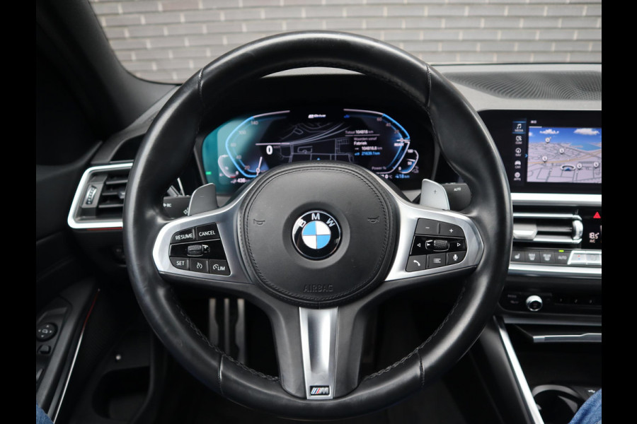 BMW 3-serie 320e M-Sport | Sportleder | Laser | Afneembare Trekhaak |