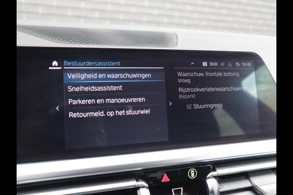 BMW 3-serie 320e M-Sport | Sportleder | Laser | Afneembare Trekhaak |