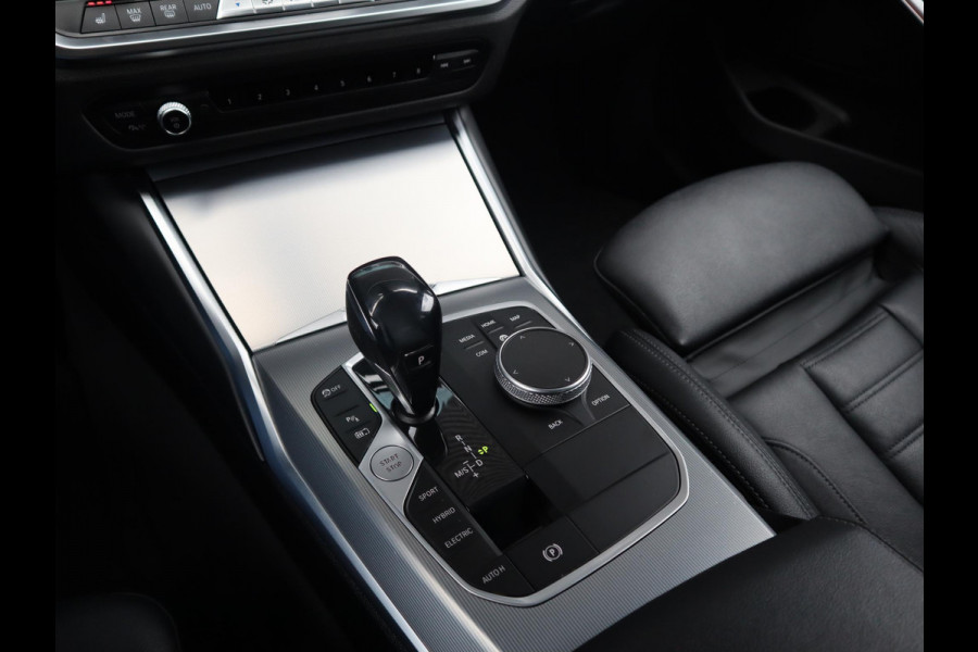 BMW 3-serie 320e M-Sport | Sportleder | Laser | Afneembare Trekhaak |