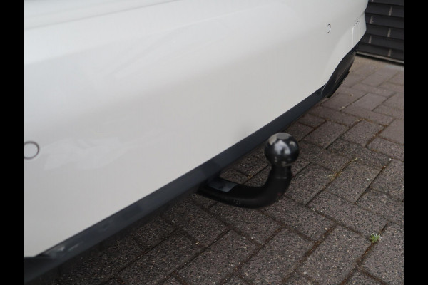 BMW 3-serie 320e M-Sport | Sportleder | Laser | Afneembare Trekhaak |