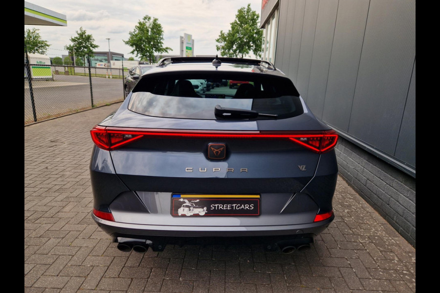 CUPRA Formentor 2.0 TSI 4DRIVE VZ 310 PK /Pano /Led /Carbon stoelen /Garantie