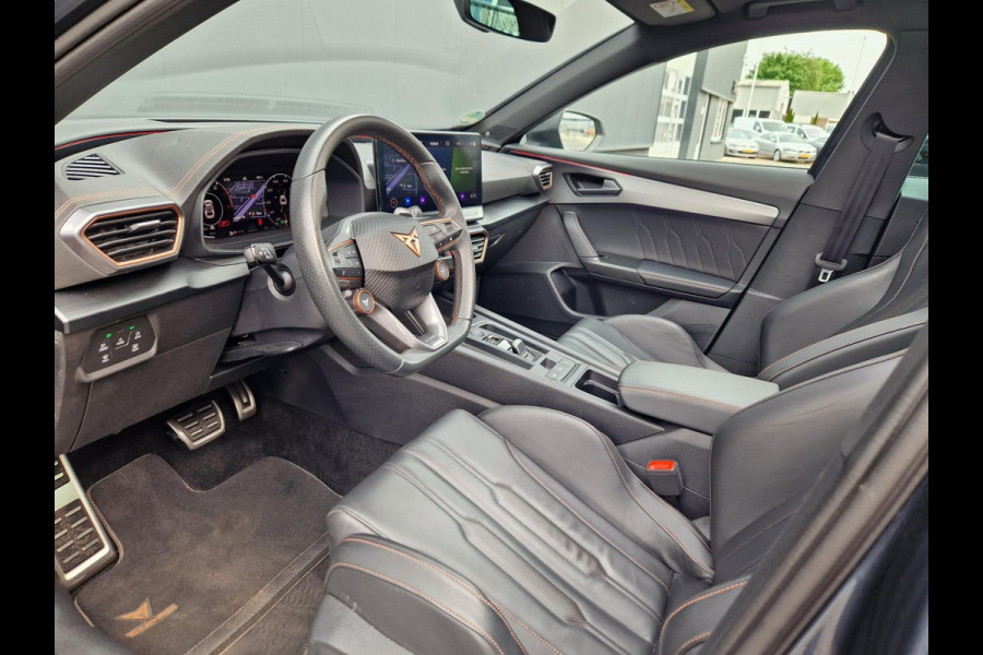 CUPRA Formentor 2.0 TSI 4DRIVE VZ 310 PK /Pano /Led /Carbon stoelen /Garantie