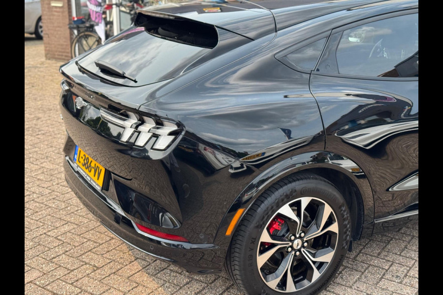 Ford Mustang Mach-E AWD 75 kWh 2021NAVI B&O NAP BTW 1e Eig!