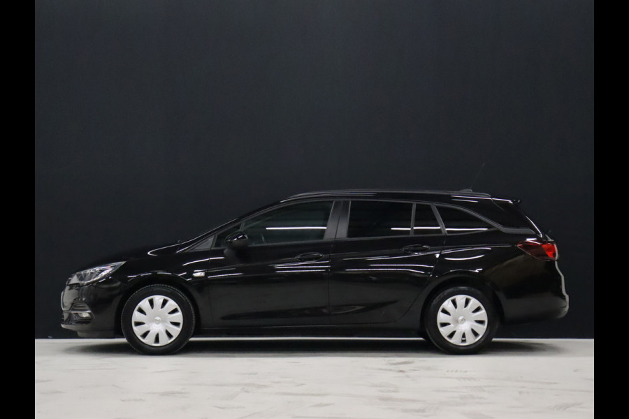 Opel Astra Sports Tourer 1.2 Business Edition [NAVIGATIE, TREKHAAK, PARKEERSENSOR, BLUETOOTH, AIRCO, NIEUWSTAAT]