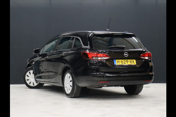 Opel Astra Sports Tourer 1.2 Business Edition [NAVIGATIE, TREKHAAK, PARKEERSENSOR, BLUETOOTH, AIRCO, NIEUWSTAAT]