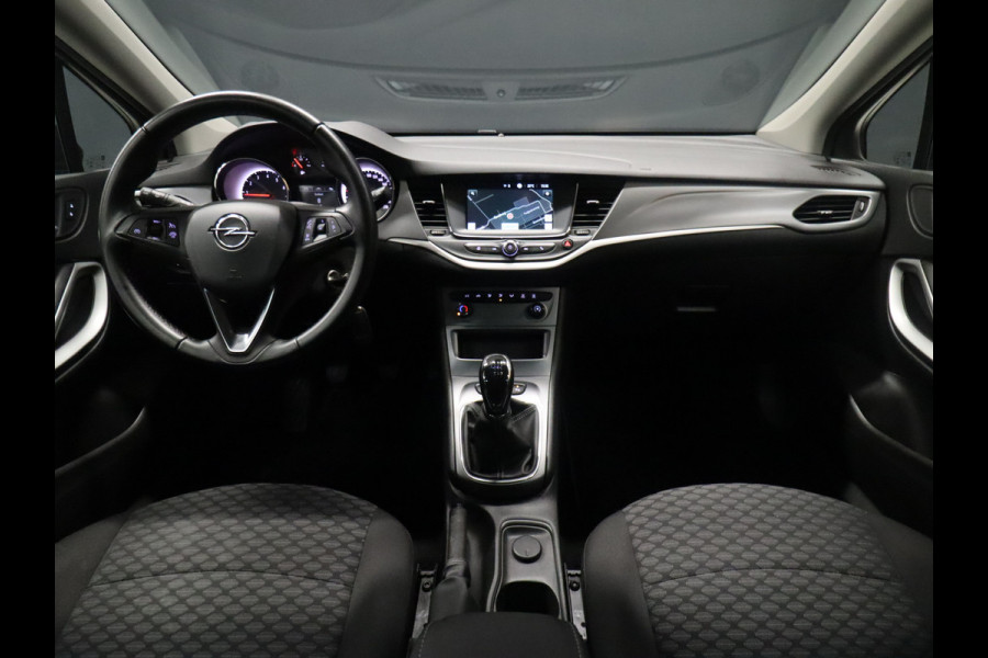 Opel Astra Sports Tourer 1.2 Business Edition [NAVIGATIE, TREKHAAK, PARKEERSENSOR, BLUETOOTH, AIRCO, NIEUWSTAAT]