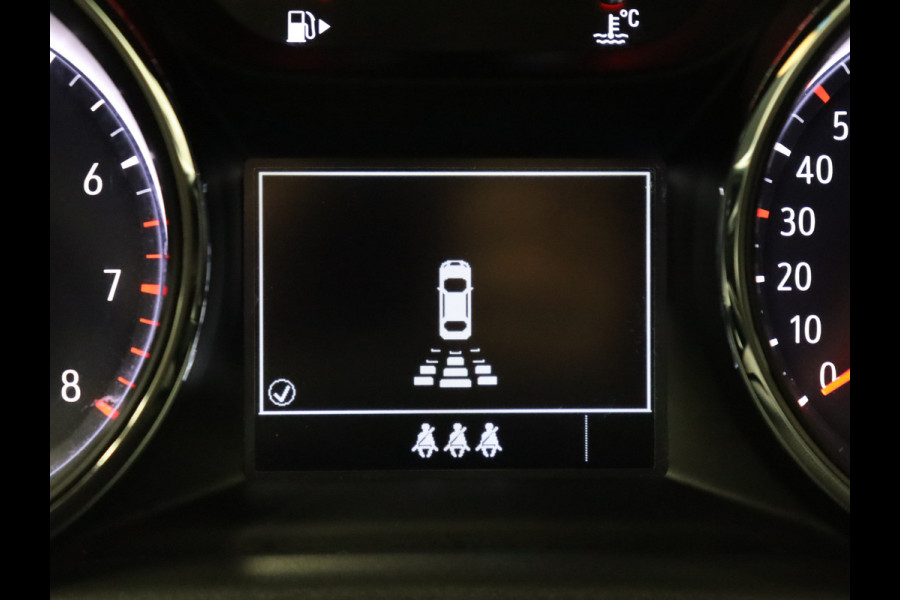 Opel Astra Sports Tourer 1.2 Business Edition [NAVIGATIE, TREKHAAK, PARKEERSENSOR, BLUETOOTH, AIRCO, NIEUWSTAAT]