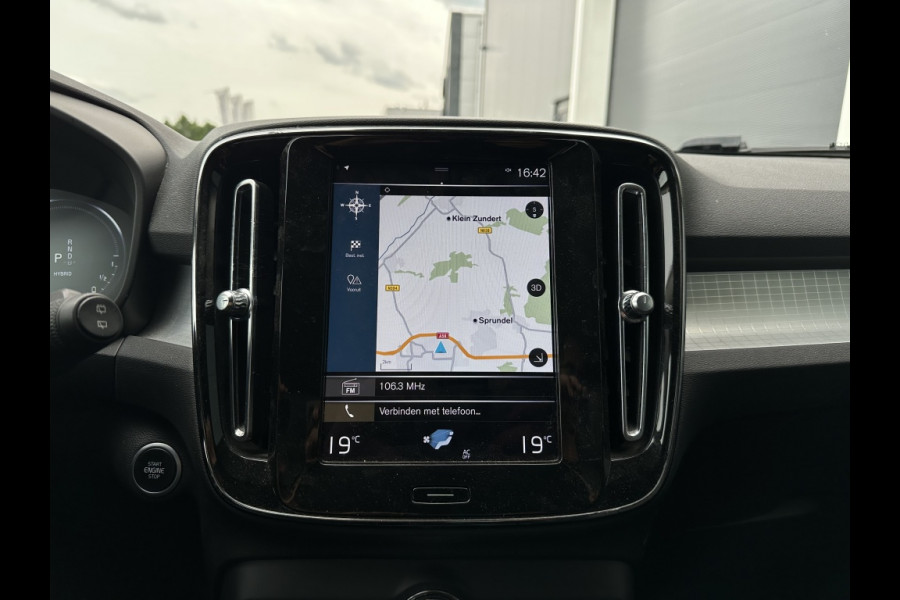 Volvo XC40 1.5 T4 Rech Inscr. M2022 NAVI PDC CAMERA LEDER LED VIRTUAL