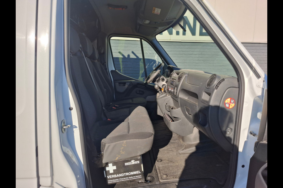 Opel Movano 2.3CDTI BiTurbo 146pk L2H2 3-Pers.Airco Cruise Trekhaak Pdc Schuifdeur ESP Bluetooth Betonplex Vloer Wandbetimmering Allesdragers EURO6 2.500KG Trekgewicht