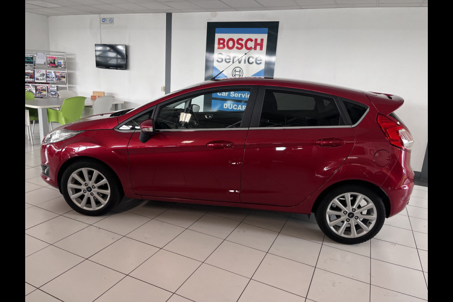 Ford Fiesta 1.0 EcoBoost Titanium Navigatie fullmap,Bluetooth