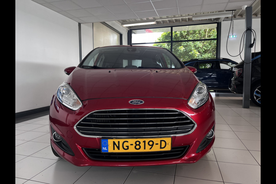 Ford Fiesta 1.0 EcoBoost Titanium Navigatie fullmap,Bluetooth