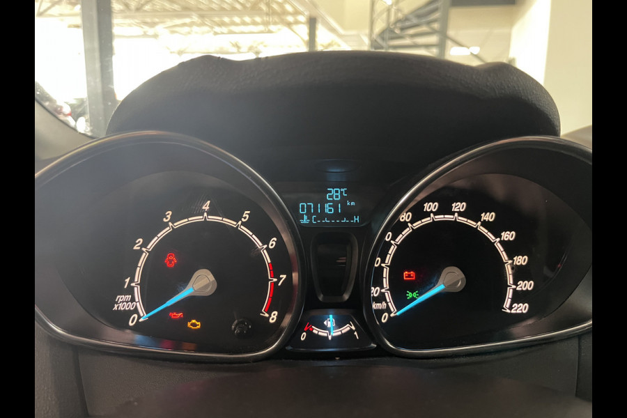 Ford Fiesta 1.0 EcoBoost Titanium Navigatie fullmap,Bluetooth