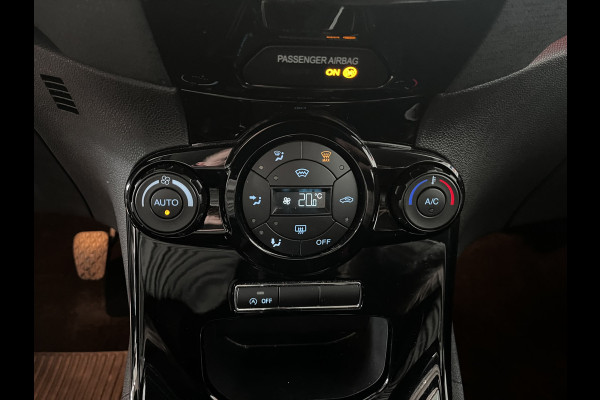 Ford Fiesta 1.0 EcoBoost Titanium Navigatie fullmap,Bluetooth