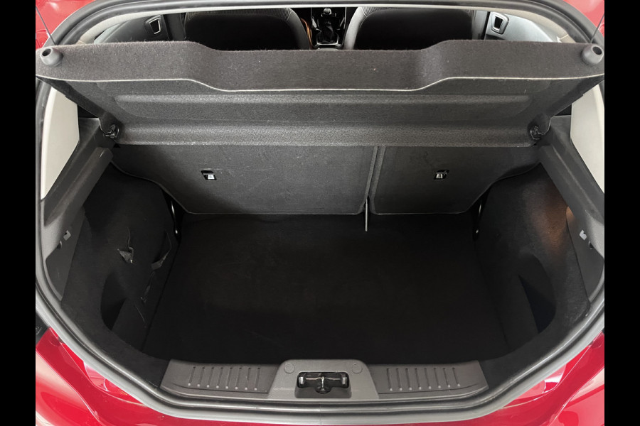 Ford Fiesta 1.0 EcoBoost Titanium Navigatie fullmap,Bluetooth