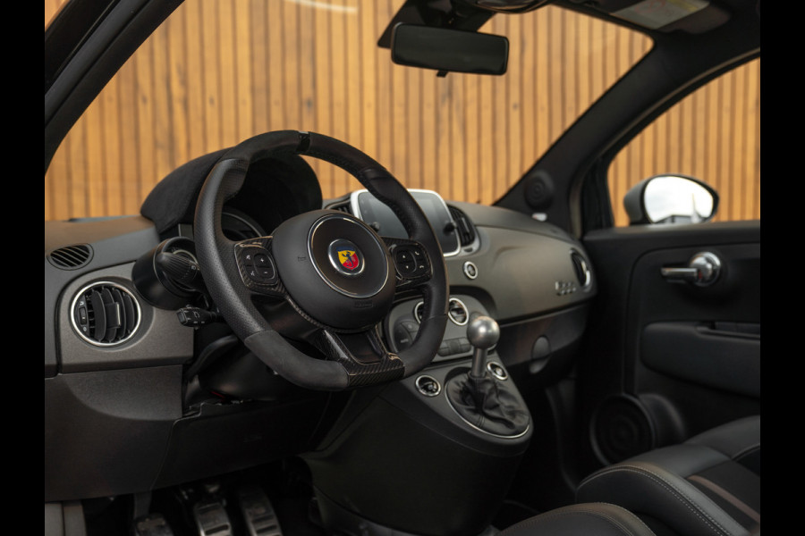 Abarth 695 70th Anniversary 180pk | One of 1949 | Beats | Xenon | Grote Navi | Liefhebbersauto