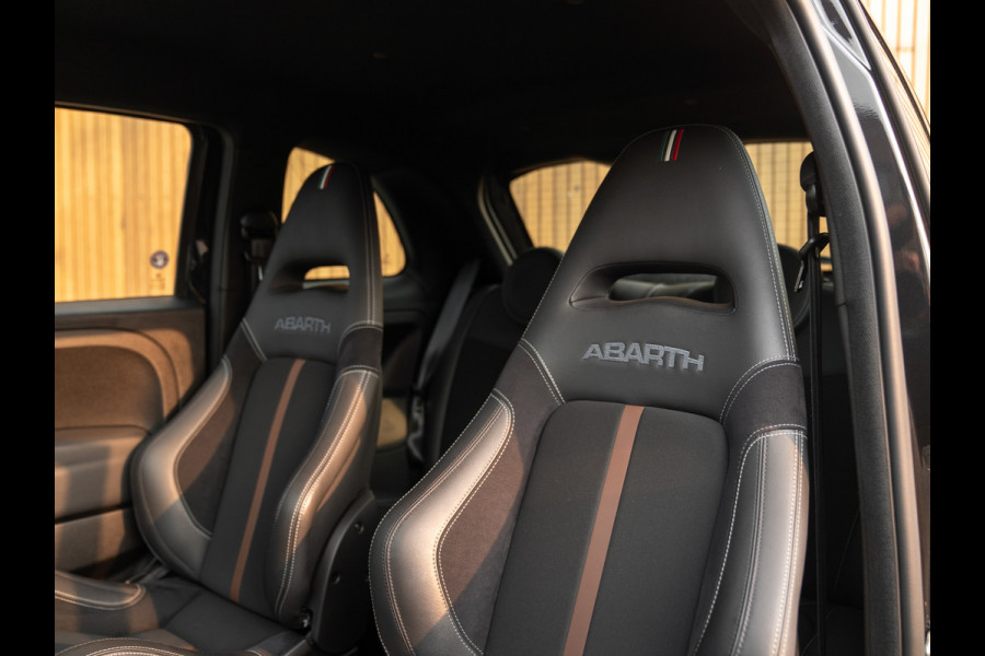 Abarth 695 70th Anniversary 180pk | One of 1949 | Beats | Xenon | Grote Navi | Liefhebbersauto