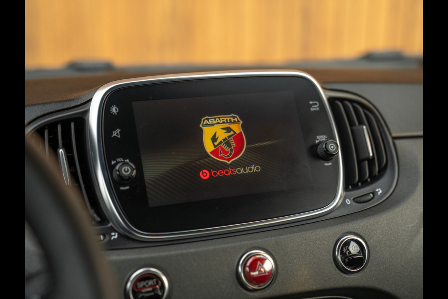 Abarth 695 70th Anniversary 180pk | One of 1949 | Beats | Xenon | Grote Navi | Liefhebbersauto