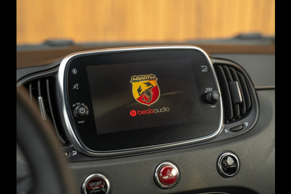 Abarth 695 70th Anniversary 180pk | One of 1949 | Beats | Xenon | Grote Navi | Liefhebbersauto