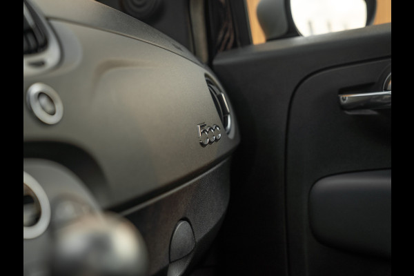 Abarth 695 70th Anniversary 180pk | One of 1949 | Beats | Xenon | Grote Navi | Liefhebbersauto