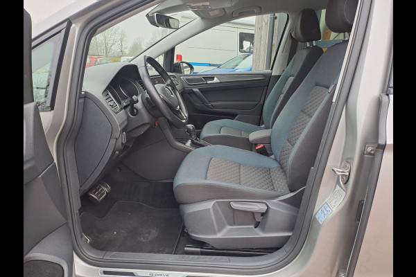 Volkswagen Golf Sportsvan 1.5 TSI ACT Highline IQ.Drive | ACC | Trekhaak | Navi | PDC | Stoelverwarming | All-seasons |