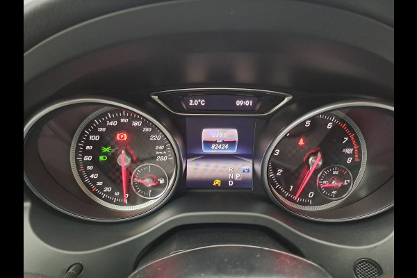 Mercedes-Benz A-Klasse 180 Business Solution AMG | Automaat | LED | LMV | Camera | All-season |