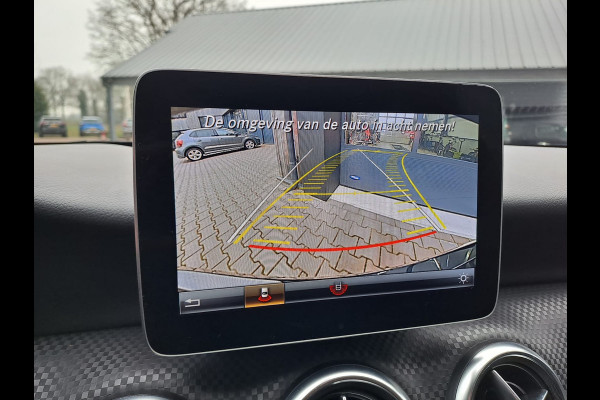 Mercedes-Benz A-Klasse 180 Business Solution AMG | Automaat | LED | LMV | Camera | All-season |