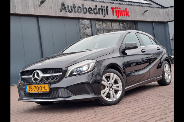 Mercedes-Benz A-Klasse 180 Business Solution AMG | Automaat | LED | LMV | Camera | All-season |