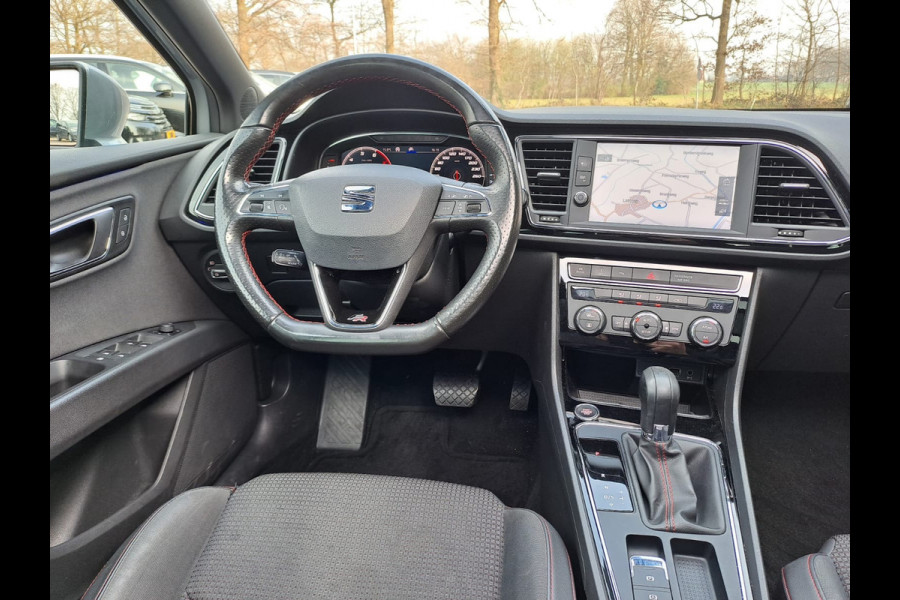 Seat León ST 1.5 TSI FR Business Intense | Navi | Virtual cockpit | Elektr. Trekhaak | Panodak | Automaat |