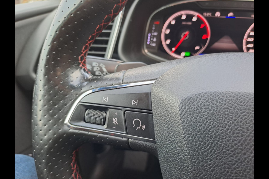 Seat León ST 1.5 TSI FR Business Intense | Navi | Virtual cockpit | Elektr. Trekhaak | Panodak | Automaat |