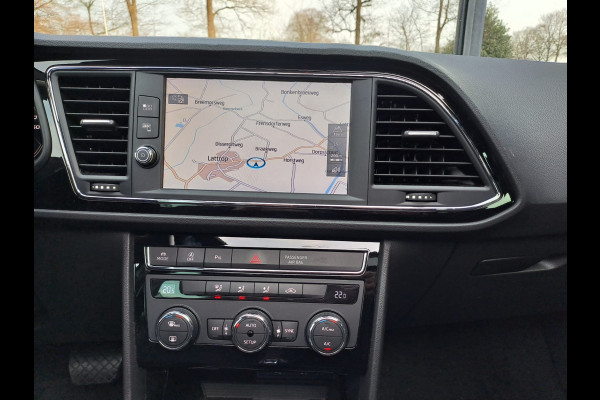 Seat León ST 1.5 TSI FR Business Intense | Navi | Virtual cockpit | Elektr. Trekhaak | Panodak | Automaat |