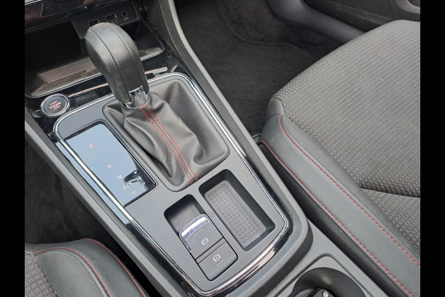Seat León ST 1.5 TSI FR Business Intense | Navi | Virtual cockpit | Elektr. Trekhaak | Panodak | Automaat |