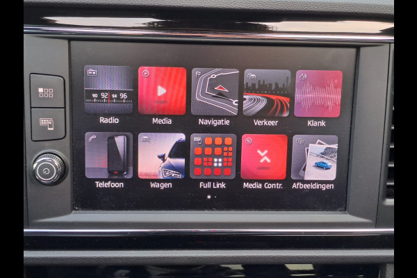 Seat León ST 1.5 TSI FR Business Intense | Navi | Virtual cockpit | Elektr. Trekhaak | Panodak | Automaat |