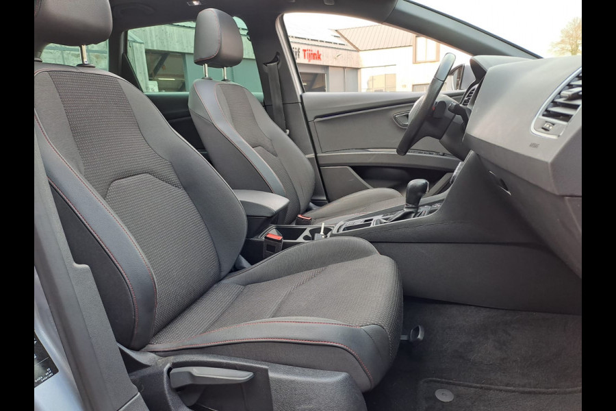 Seat León ST 1.5 TSI FR Business Intense | Navi | Virtual cockpit | Elektr. Trekhaak | Panodak | Automaat |