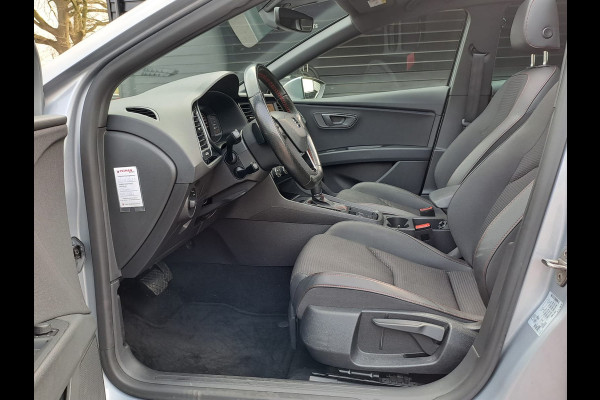 Seat León ST 1.5 TSI FR Business Intense | Navi | Virtual cockpit | Elektr. Trekhaak | Panodak | Automaat |