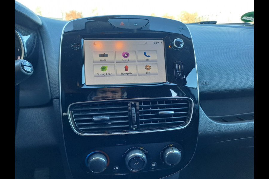 Renault Clio Estate 0.9 TCe Limited | Airco | Cruise | Navi | Trekhaak | LMV |
