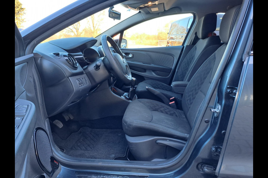 Renault Clio Estate 0.9 TCe Limited | Airco | Cruise | Navi | Trekhaak | LMV |