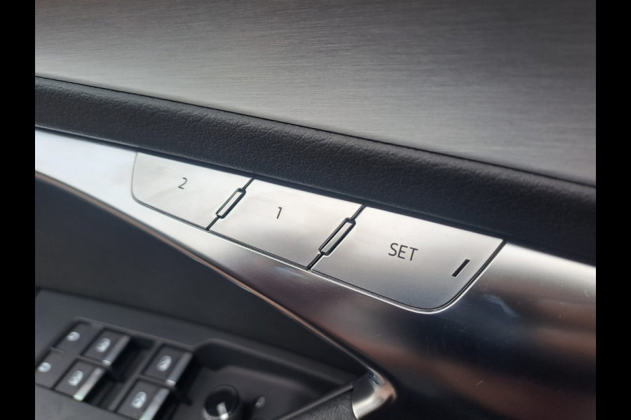 Audi A6 Avant 55 TFSI e quattro Pro Line S Competition | LED Matrix | Pano | Tour | Park assist | Trekhaak | B&O - 3D |