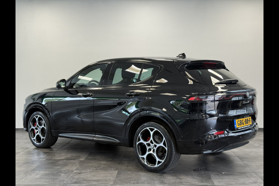 Alfa Romeo Tonale 1.5T Hybrid Veloce ACC Stoelventilatie 360 camera 1e eigenaar! !! 2e Pinksterdag zijn wij geopend van 12.00 tot 17.00u !!