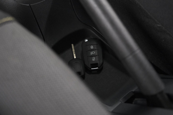 Citroën C3 PureTech 82 You | Stoelverwarming | Cruise Control | Airco | Bluetooth Radio | LED verlichting