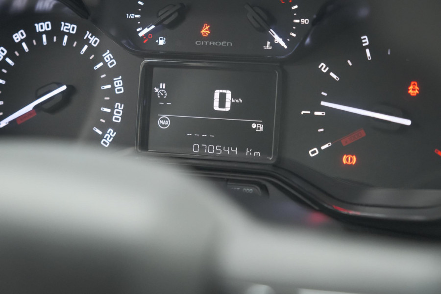 Citroën C3 PureTech 82 You | Stoelverwarming | Cruise Control | Airco | Bluetooth Radio | LED verlichting